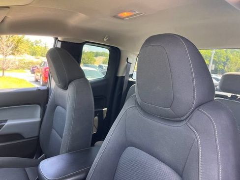 Used 2017 Chevrolet Colorado W/T w/ WT Convenience Package RWD image 12