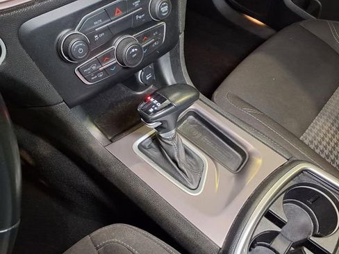 Used 2023 Dodge Charger SXT RWD image 9
