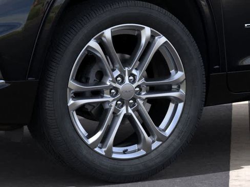 New 2026 GMC Acadia Denali w/ Super Cruise Package image 9