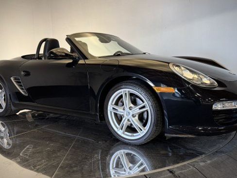 Used 2011 Porsche Boxster RWD image 14