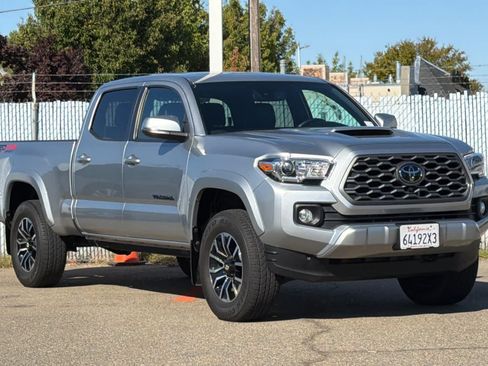 Certified 2023 Toyota Tacoma TRD Sport w/ TRD Premium Sport Package AWD/4WD image 7