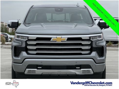 New 2026 Chevrolet Silverado 1500 High Country AWD/4WD image 7