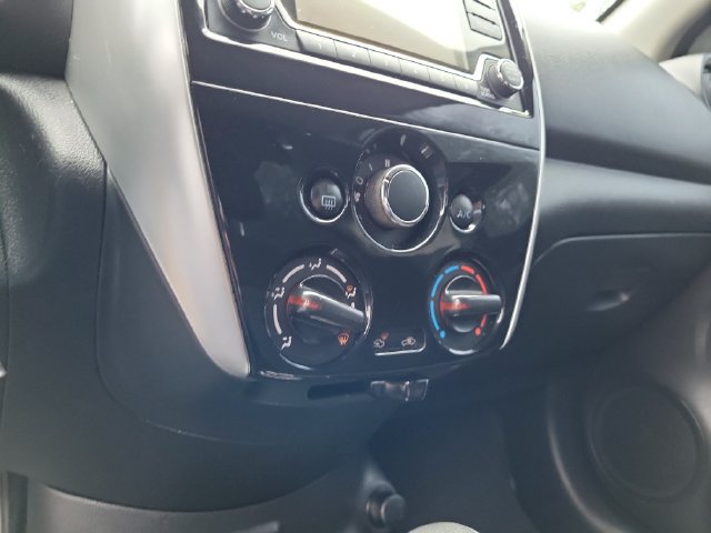 Used 2018 Nissan Versa SV w/ SV Special Edition Package FWD image 32