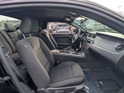 Used 2014 Ford Mustang Coupe w/ Equipment Group 102A image 8