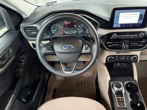 Used 2022 Ford Escape SE AWD/4WD image 14