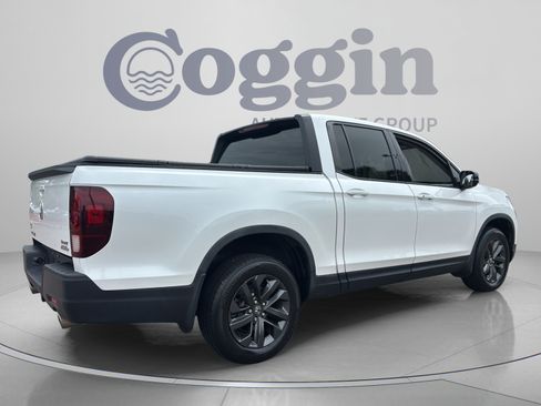 Certified 2023 Honda Ridgeline Sport image 5