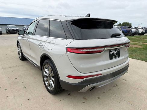 Used 2020 Lincoln Corsair AWD w/ Premium Package image 4