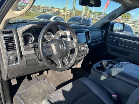 Used 2018 RAM 1500 Big Horn image 8