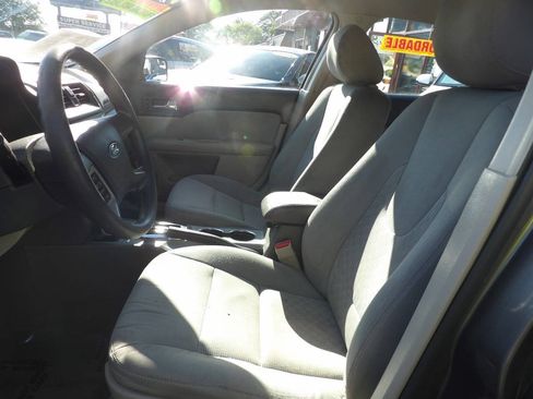 Used 2012 Ford Fusion SE FWD image 7