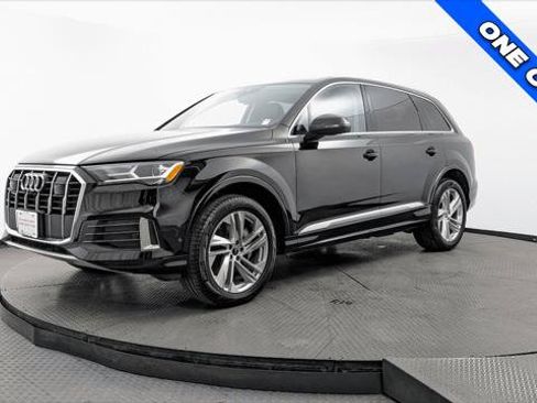 Used 2023 Audi Q7 2.0T Premium Plus w/ Premium Plus Package AWD/4WD image 2