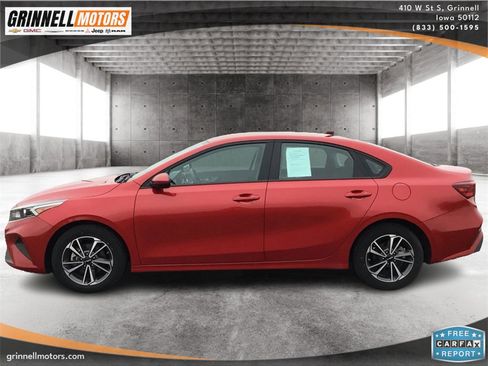 Used 2023 Kia Forte LXS image 8