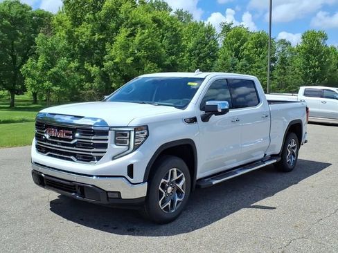 New 2026 GMC Sierra 1500 SLT w/ SLT Premium Plus Package AWD/4WD image 8