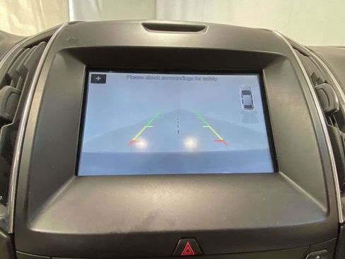 Used 2017 Ford Edge Titanium w/ Technology Package image 15