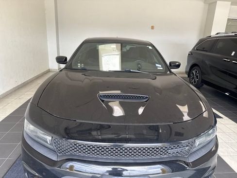 Used 2020 Dodge Charger GT w/ Blacktop Package RWD image 4