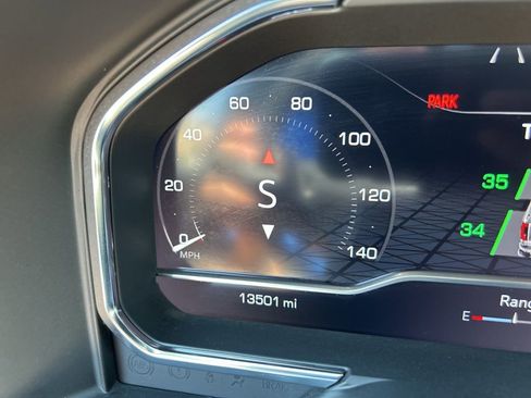 Used 2025 GMC Sierra 1500 AT4 AWD/4WD image 29