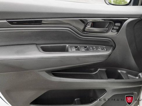 Used 2025 Honda Odyssey Touring image 26