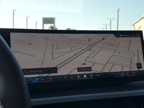 Used 2025 BMW 230i Coupe w/ M Sport Package image 19