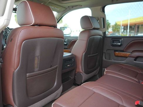 Used 2015 Chevrolet Silverado 1500 High Country AWD/4WD image 13