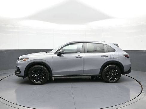 Certified 2024 Honda HR-V Sport image 9