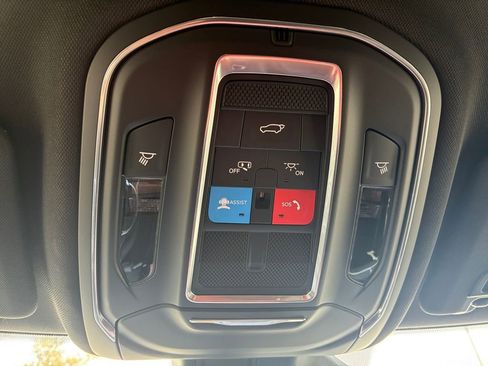 New 2026 Jeep Grand Cherokee L Limited image 12