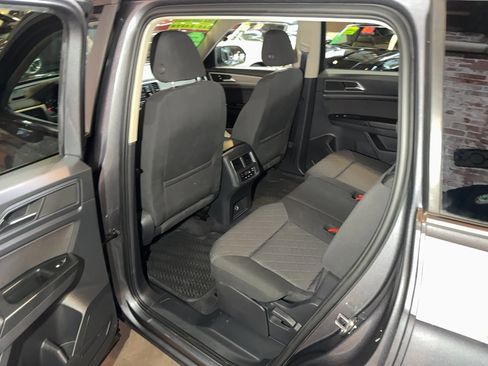 Used 2018 Volkswagen Atlas S image 45