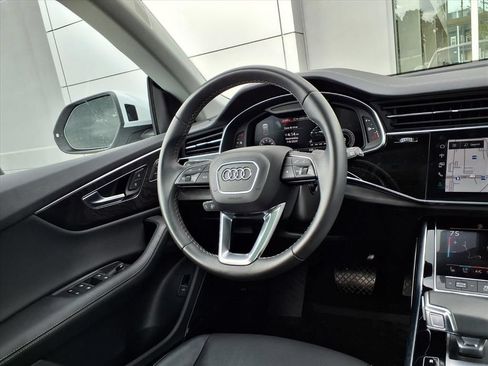 Used 2023 Audi Q8 Premium Plus w/ Premium Plus Package AWD/4WD image 19