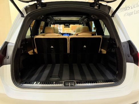 Certified 2025 Mercedes-Benz GLS 580 4MATIC image 27