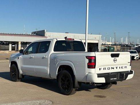 New 2026 Nissan Frontier SV w/ Tow Package image 7