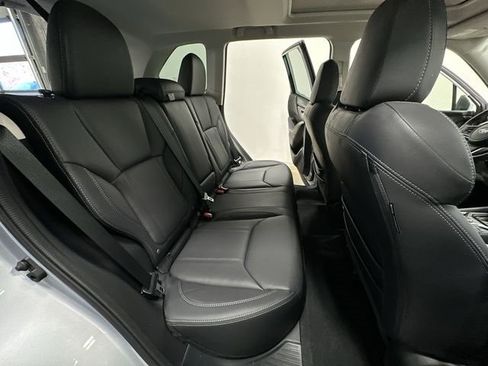 Certified 2023 Subaru Forester Limited image 25