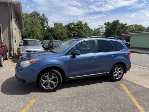 Used 2016 Subaru Forester 2.5i Touring w/ Eyesight & Navigation System AWD/4WD image 24