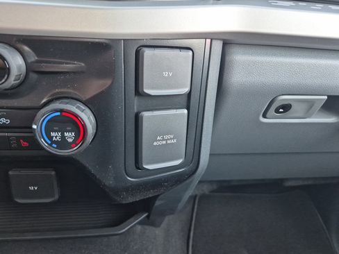 New 2026 Ford F350 XLT w/ XLT Premium Package image 33