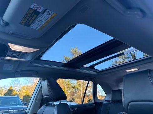 Used 2023 Toyota RAV4 Limited image 21