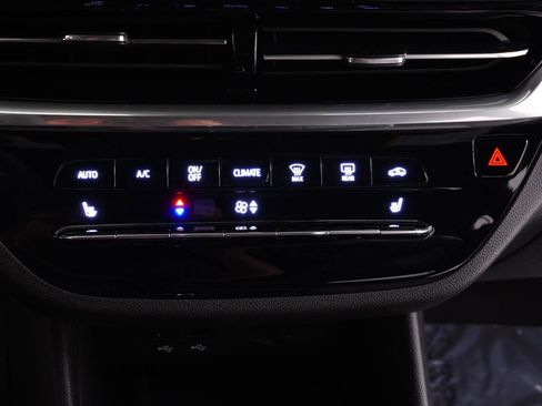 Used 2024 Buick Envista Avenir image 28