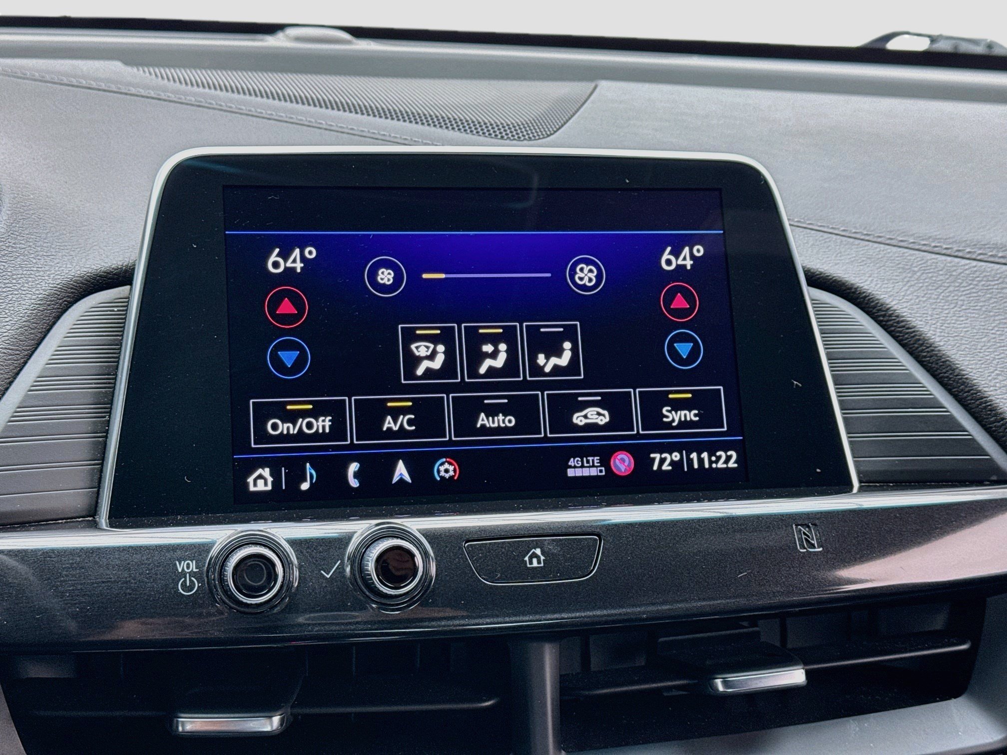 Used 2020 Cadillac CT4 Luxury w/ Sun And Sound Package RWD image 12