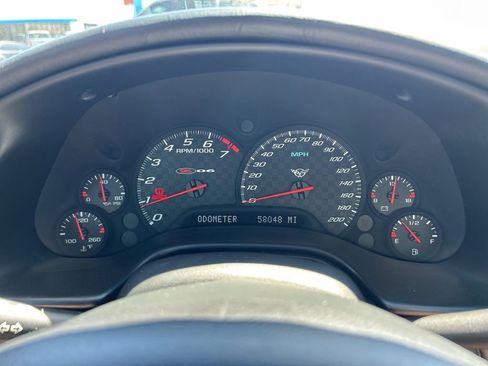 Used 2004 Chevrolet Corvette Z06 w/ Memory Package RWD image 19