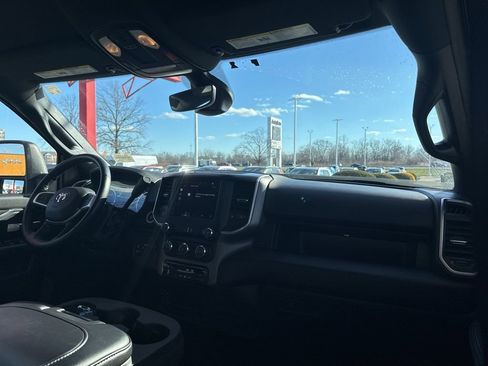 Used 2024 RAM 3500 Big Horn image 22