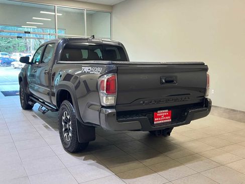 Certified 2023 Toyota Tacoma TRD Off-Road image 5