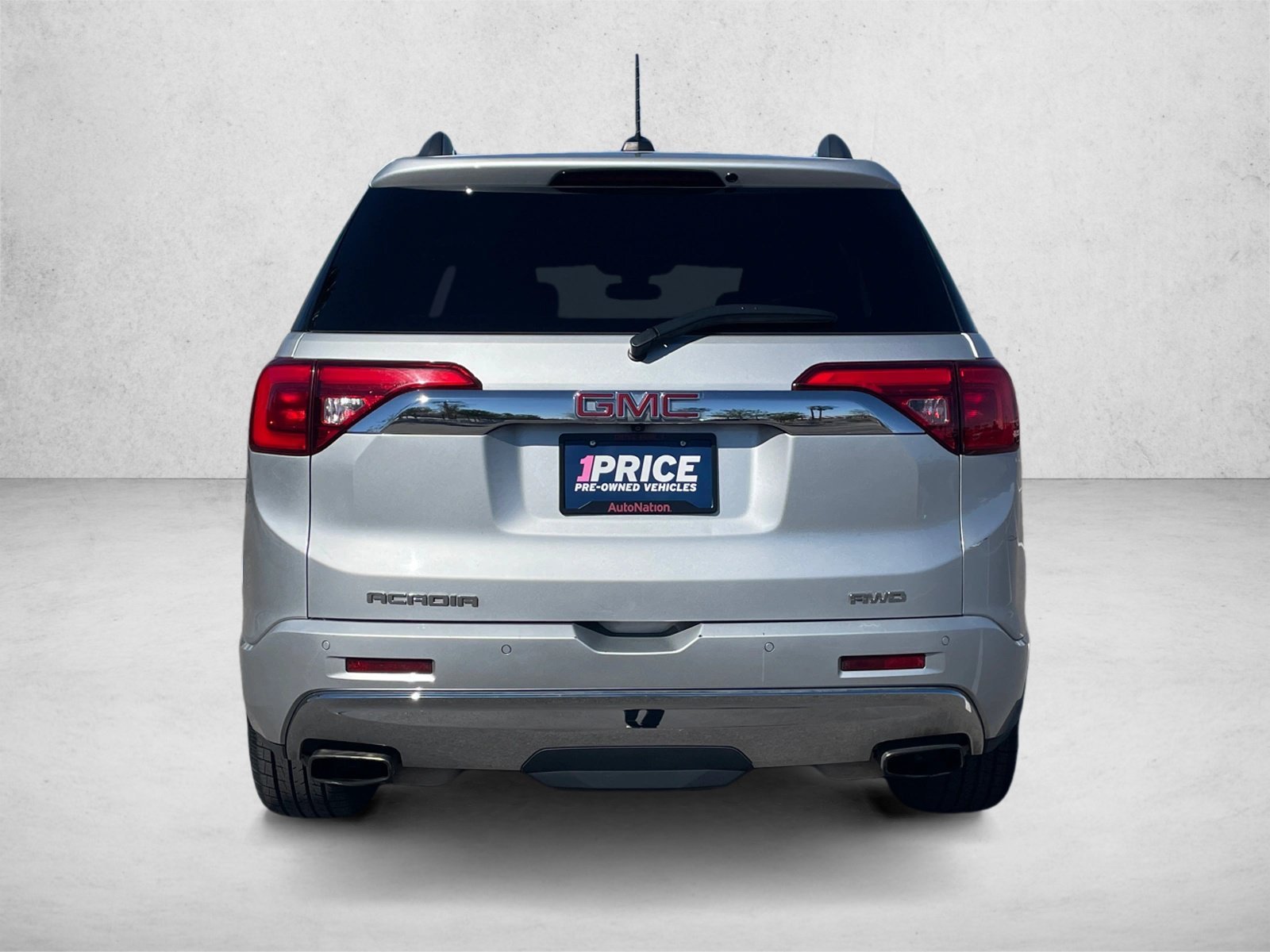 Used 2019 GMC Acadia Denali AWD/4WD image 6