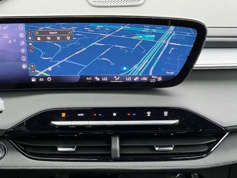 New 2025 Buick Enclave Sport Touring w/ Power Package FWD image 21