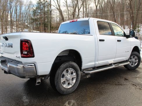 Used 2025 RAM 2500 Big Horn image 7