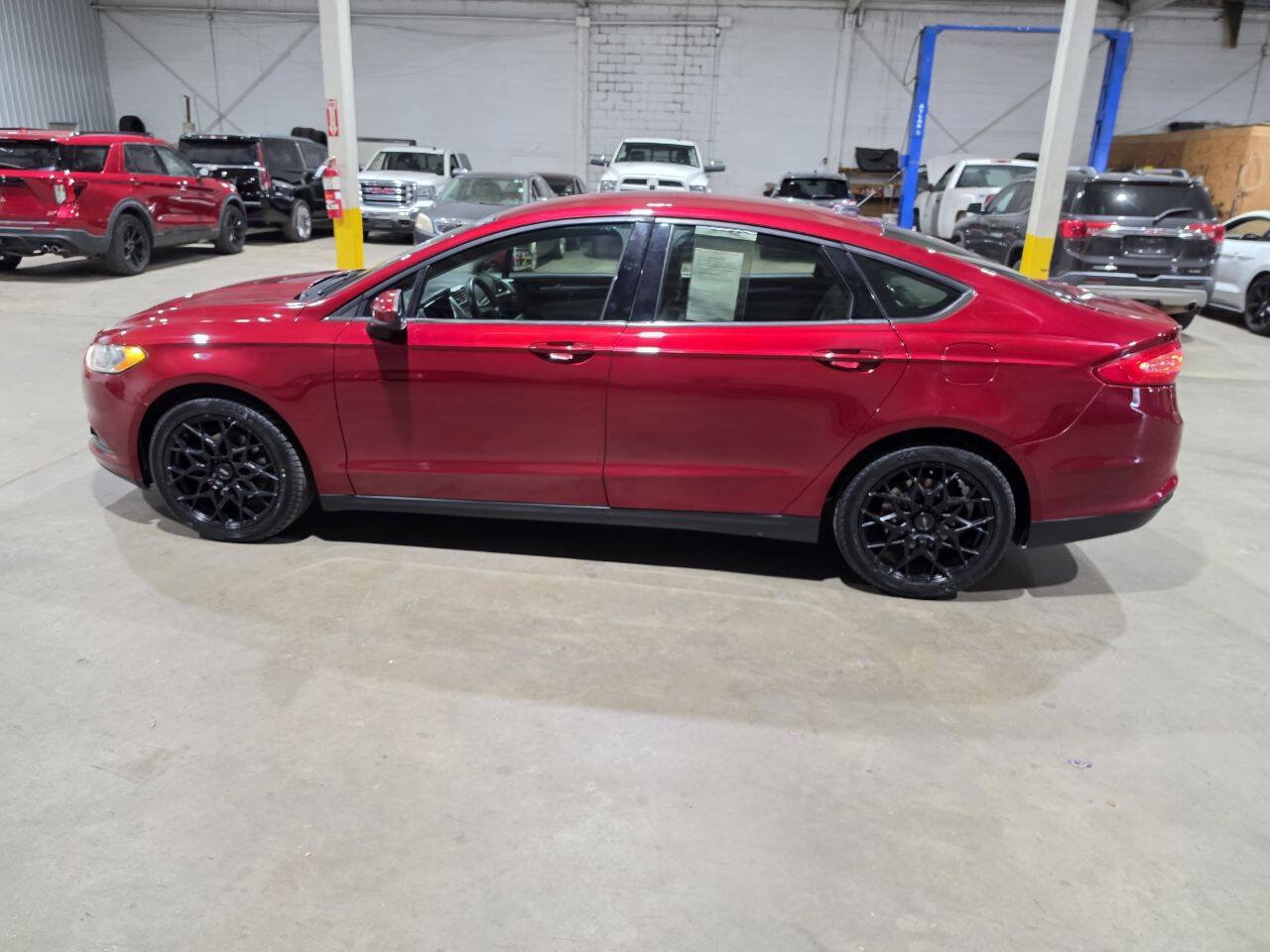 Used 2014 Ford Fusion S FWD image 5