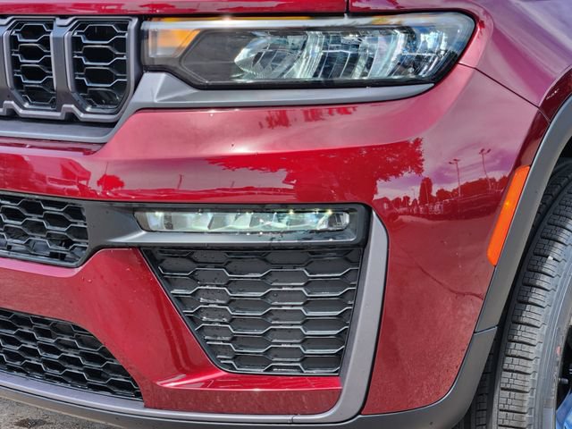New 2026 Jeep Grand Cherokee Limited w/ Limited Altitude Package RWD image 5