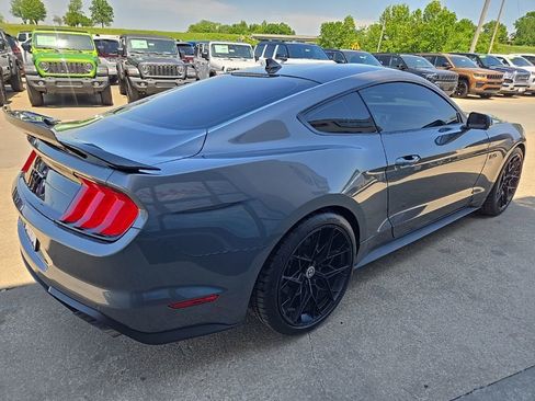 Used 2022 Ford Mustang GT w/ Equipment Group 301A RWD image 9
