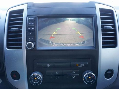 Used 2019 Nissan Frontier Desert Runner image 21