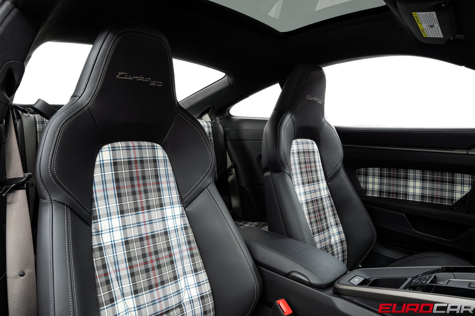 Used 2025 Porsche 911 Turbo S AWD/4WD image 38