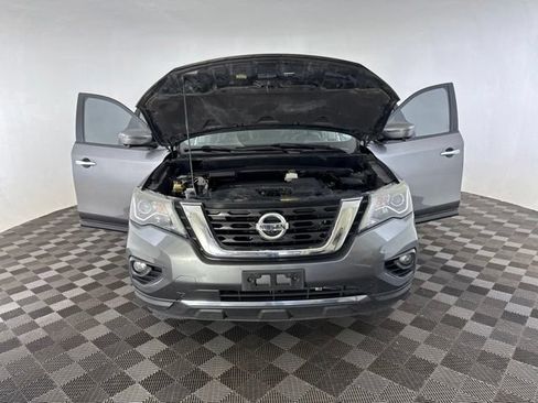 Used 2017 Nissan Pathfinder SL w/ SL Premium Package AWD/4WD image 11