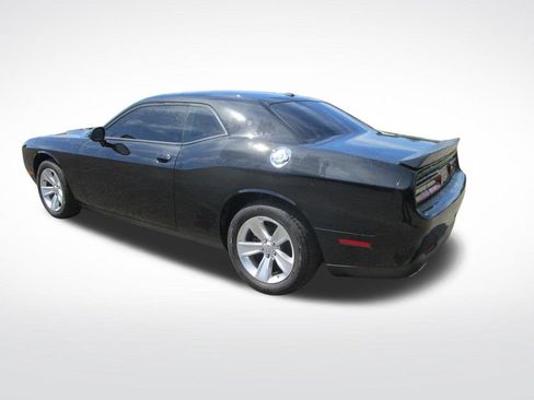 Used 2023 Dodge Challenger SXT RWD image 4