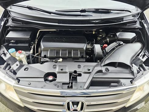 Used 2011 Honda Odyssey EX image 18