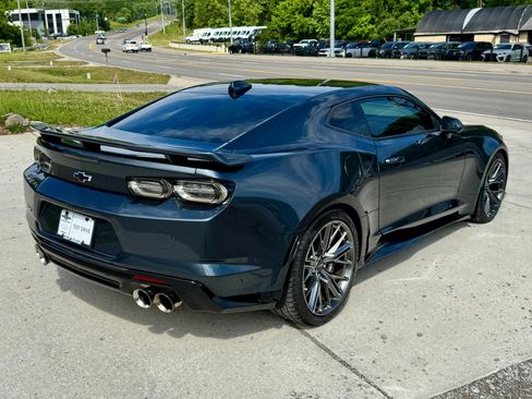 Used 2022 Chevrolet Camaro ZL1 RWD image 3