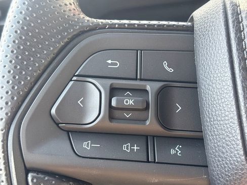 New 2026 Toyota Tacoma SR5 RWD image 21